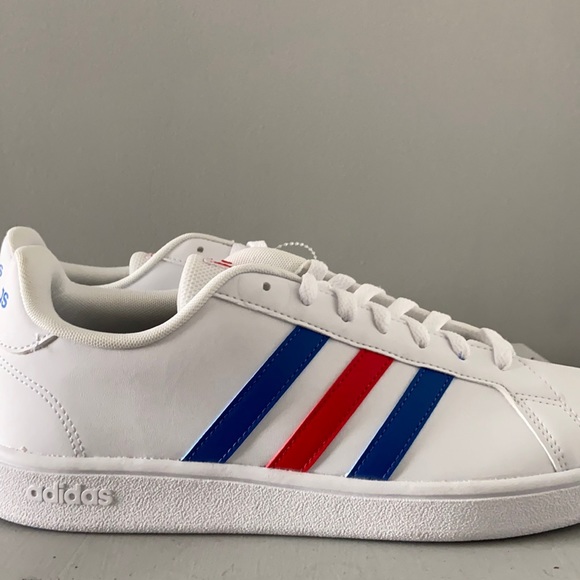 adidas Other - Adidas tennis shoes